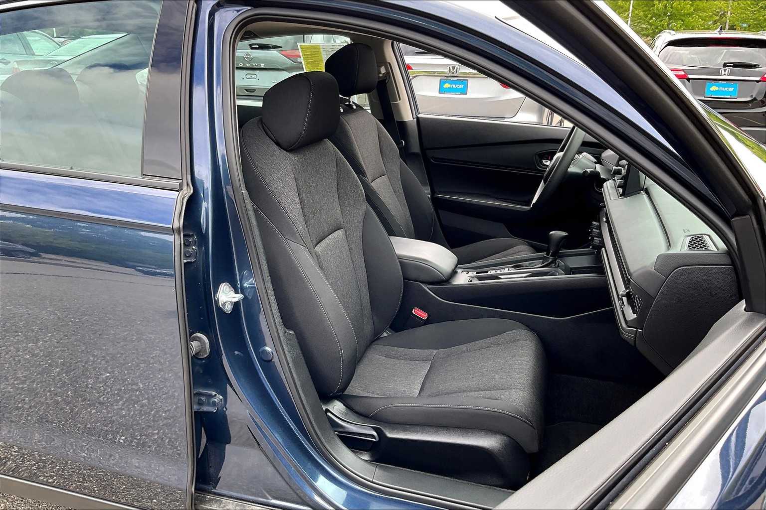2023 Honda Accord EX - Photo 11
