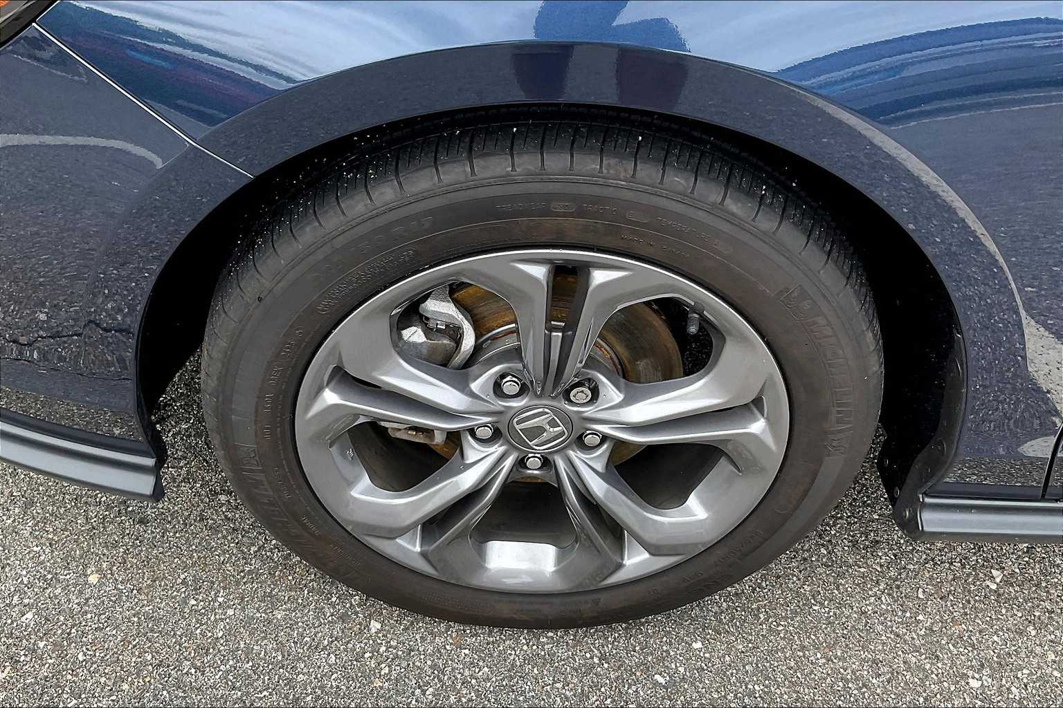 2023 Honda Accord EX - Photo 7