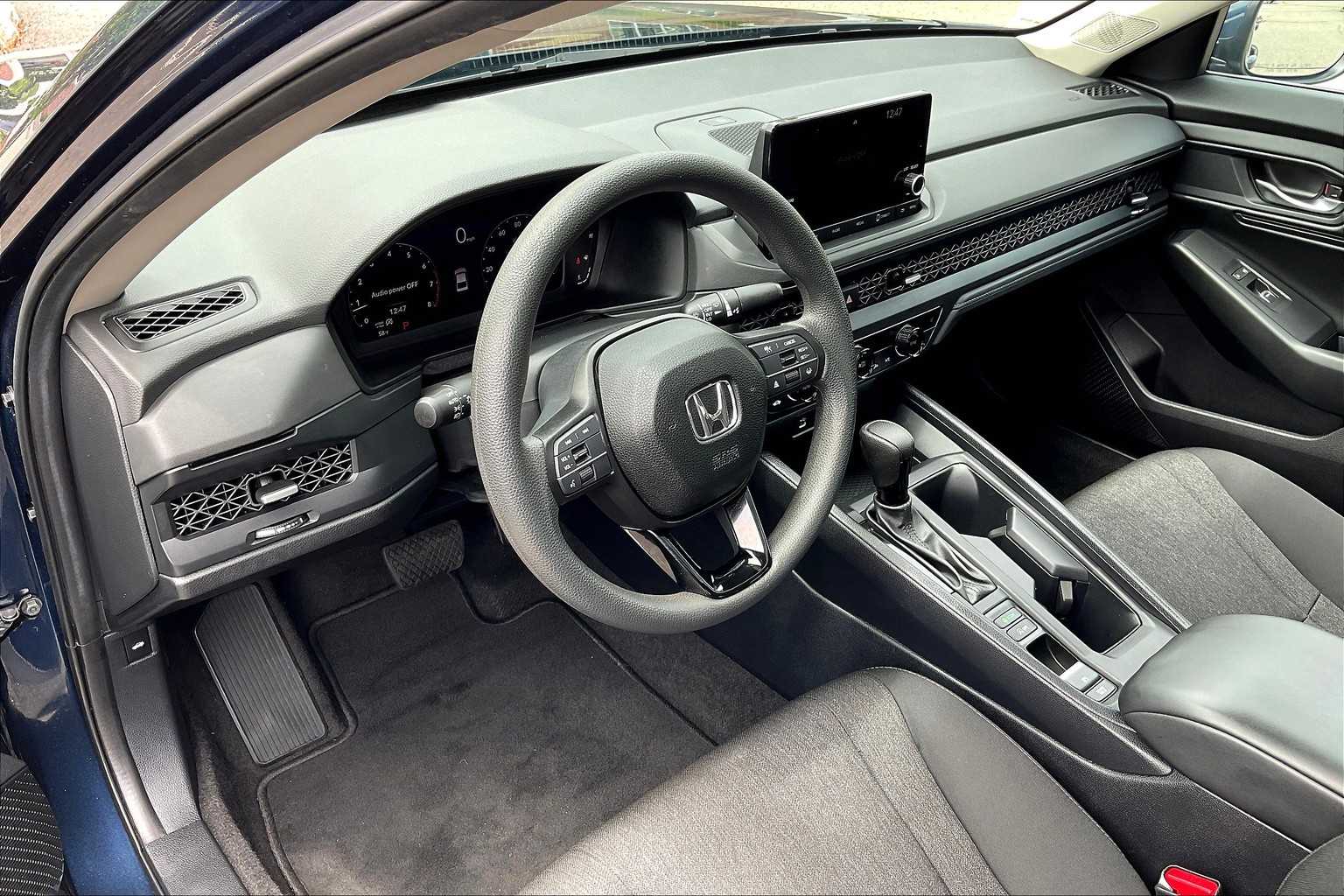 2023 Honda Accord EX - Photo 8