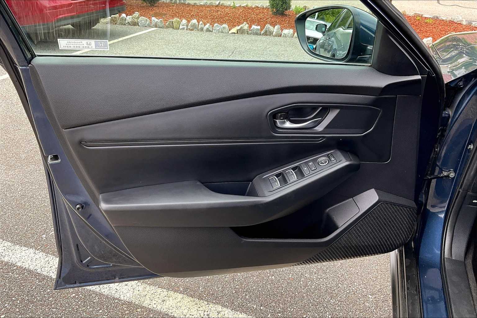 2023 Honda Accord EX - Photo 9
