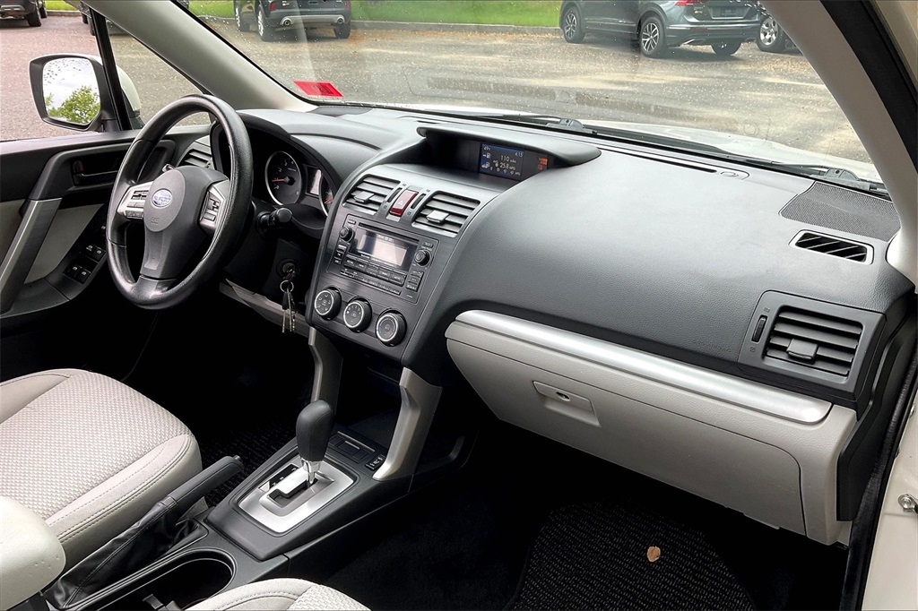 2014 Subaru Forester 2.5i Premium - Photo 13