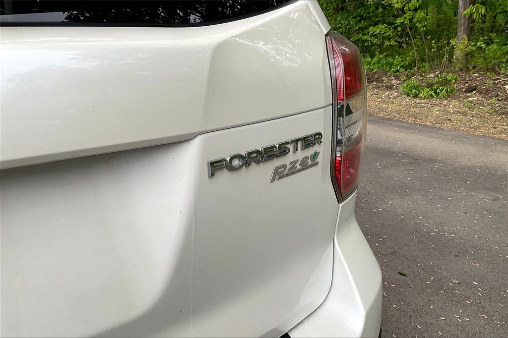 2014 Subaru Forester 2.5i Premium - Photo 26