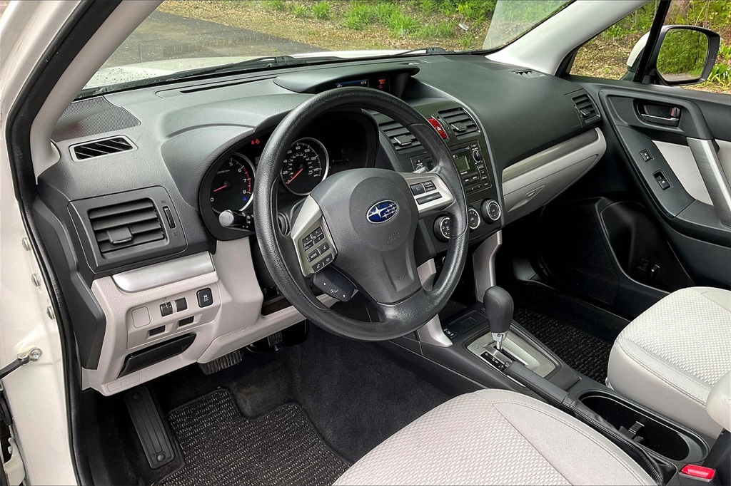 2014 Subaru Forester 2.5i Premium - Photo 8