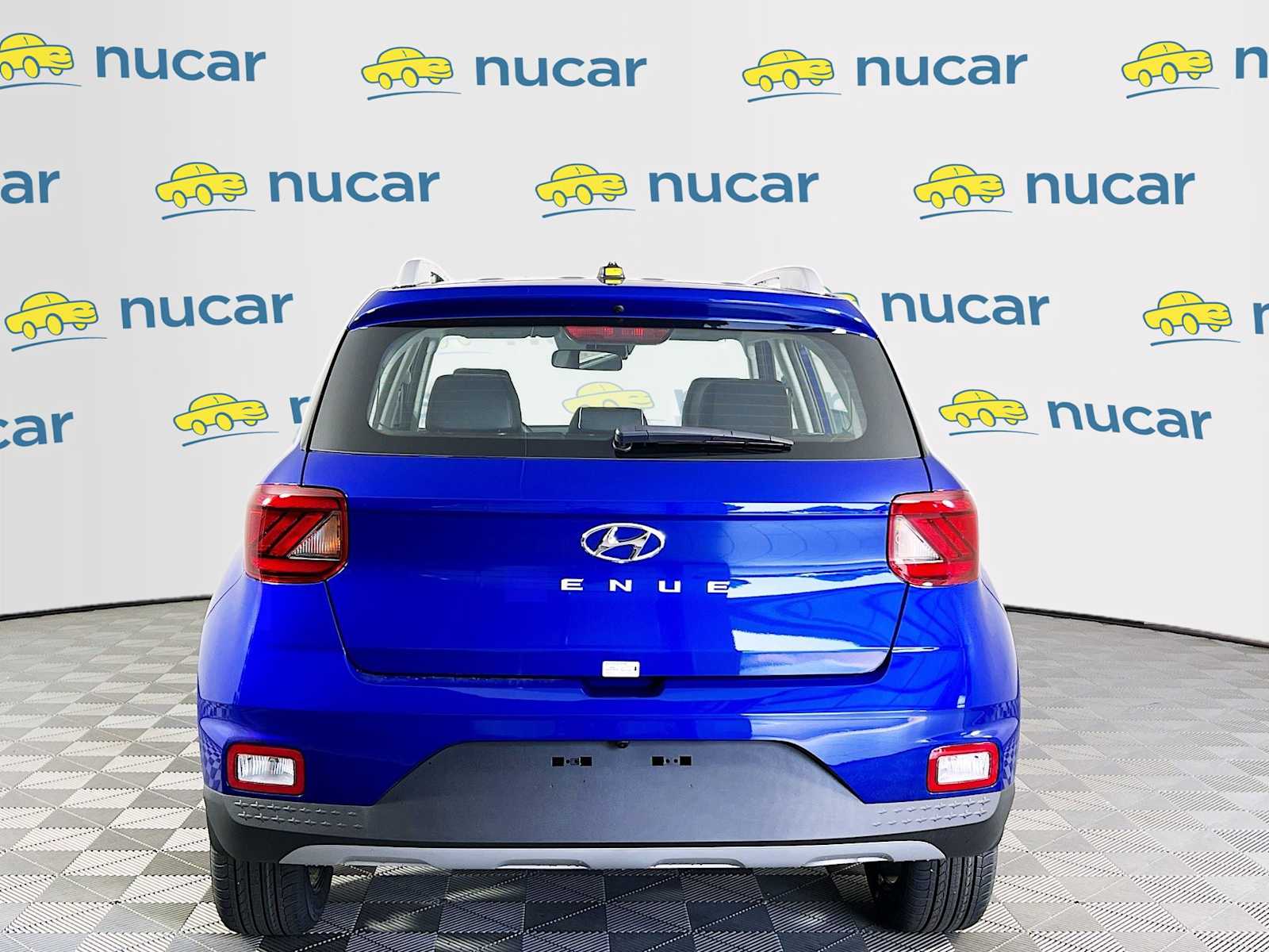 2025 Hyundai Venue Limited - Photo 5