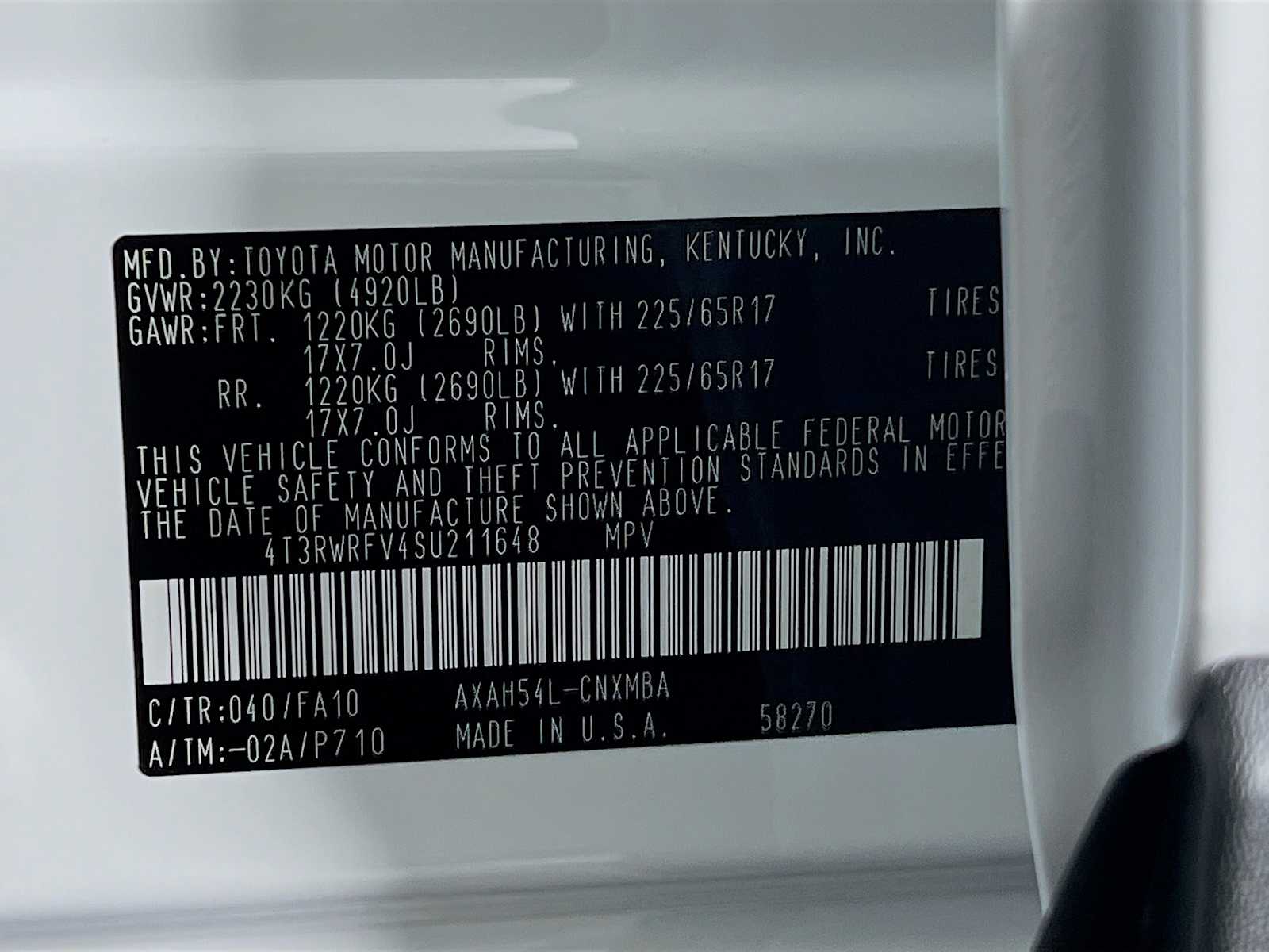 2025 Toyota RAV4 Hybrid XLE - Photo 20