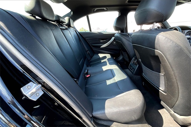 2015 BMW 3 Series 335i xDrive - Photo 15