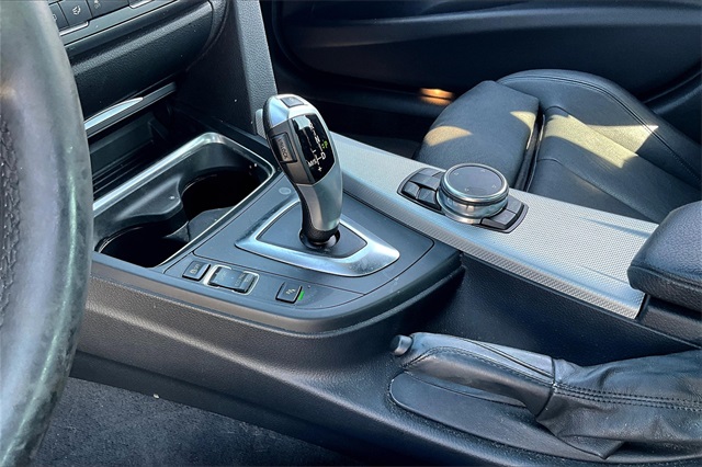2015 BMW 3 Series 335i xDrive - Photo 19