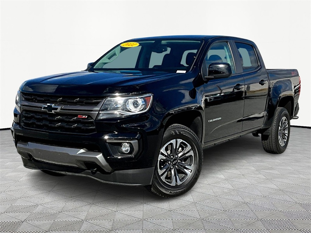 2022 Chevrolet Colorado Z71 - Photo 3