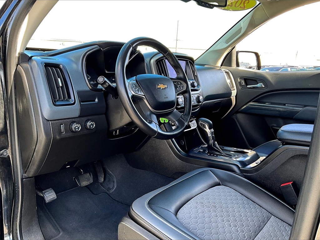 2022 Chevrolet Colorado Z71 - Photo 8