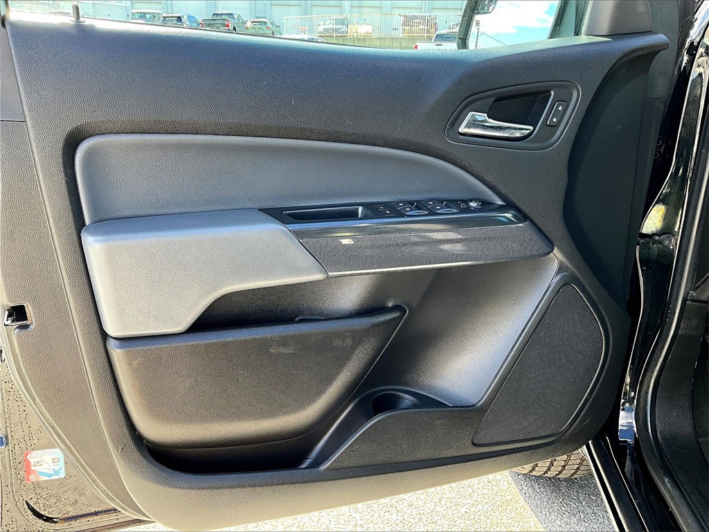 2022 Chevrolet Colorado Z71 - Photo 9