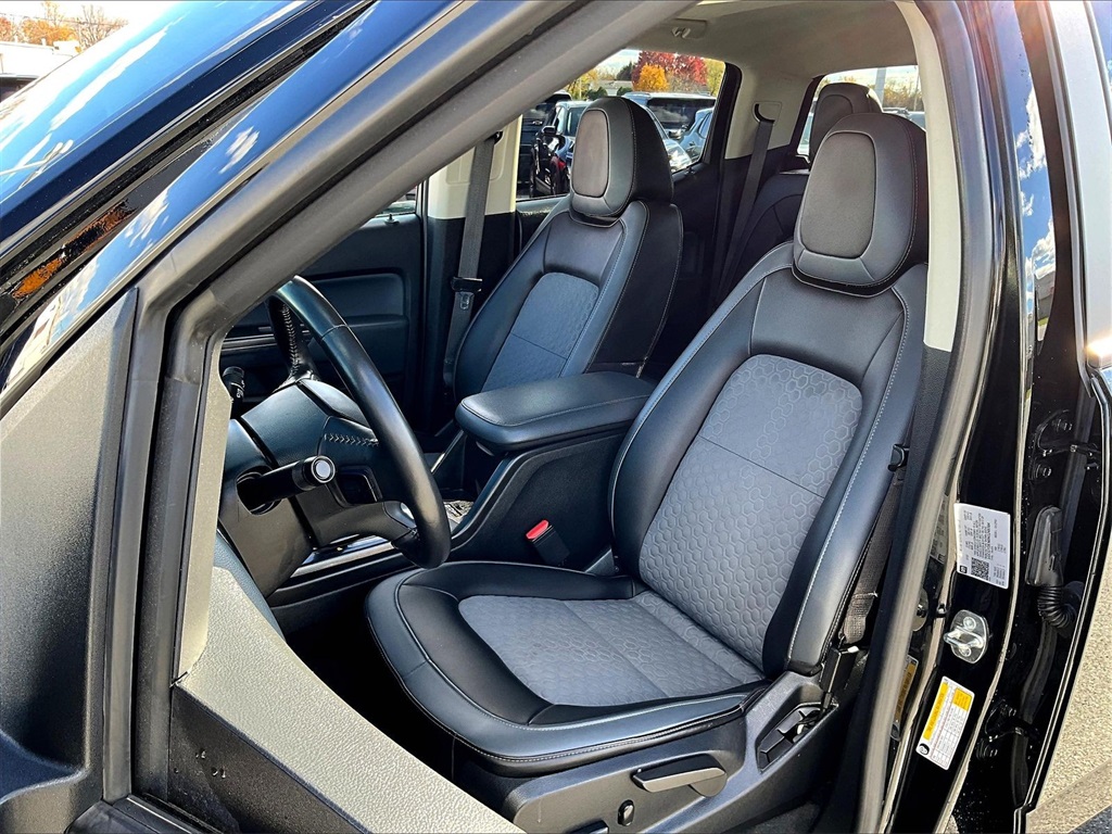 2022 Chevrolet Colorado Z71 - Photo 10