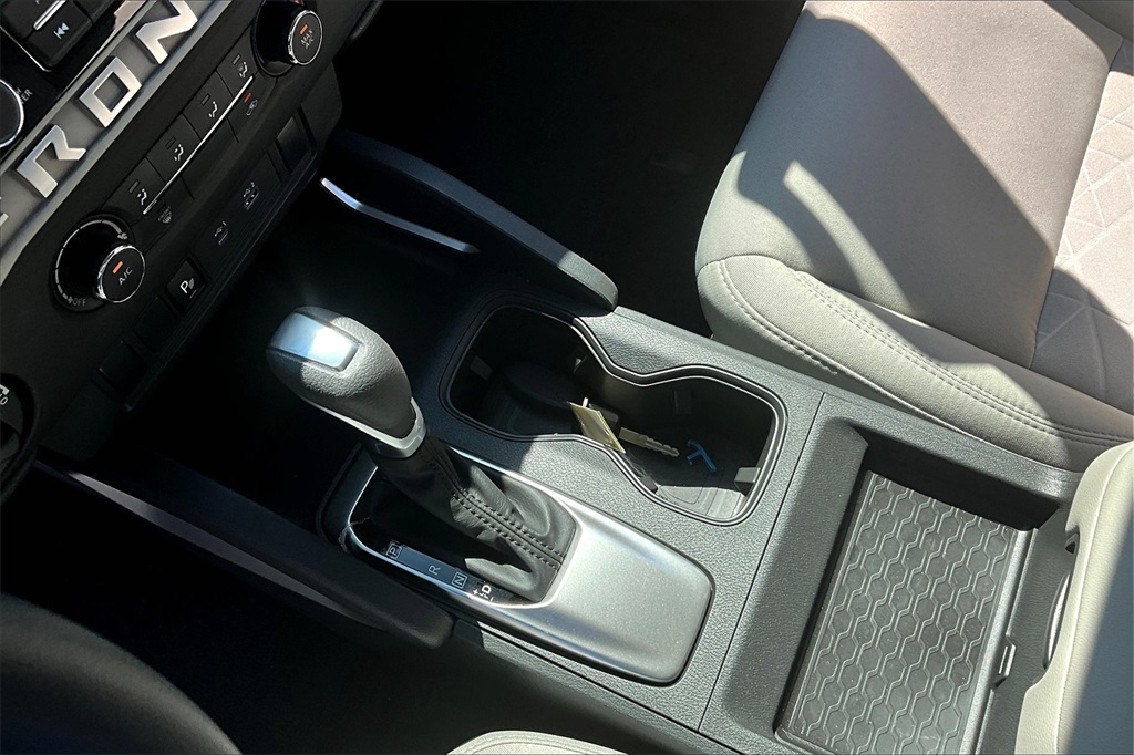 2025 Nissan Frontier SV Kingcab - Photo 20