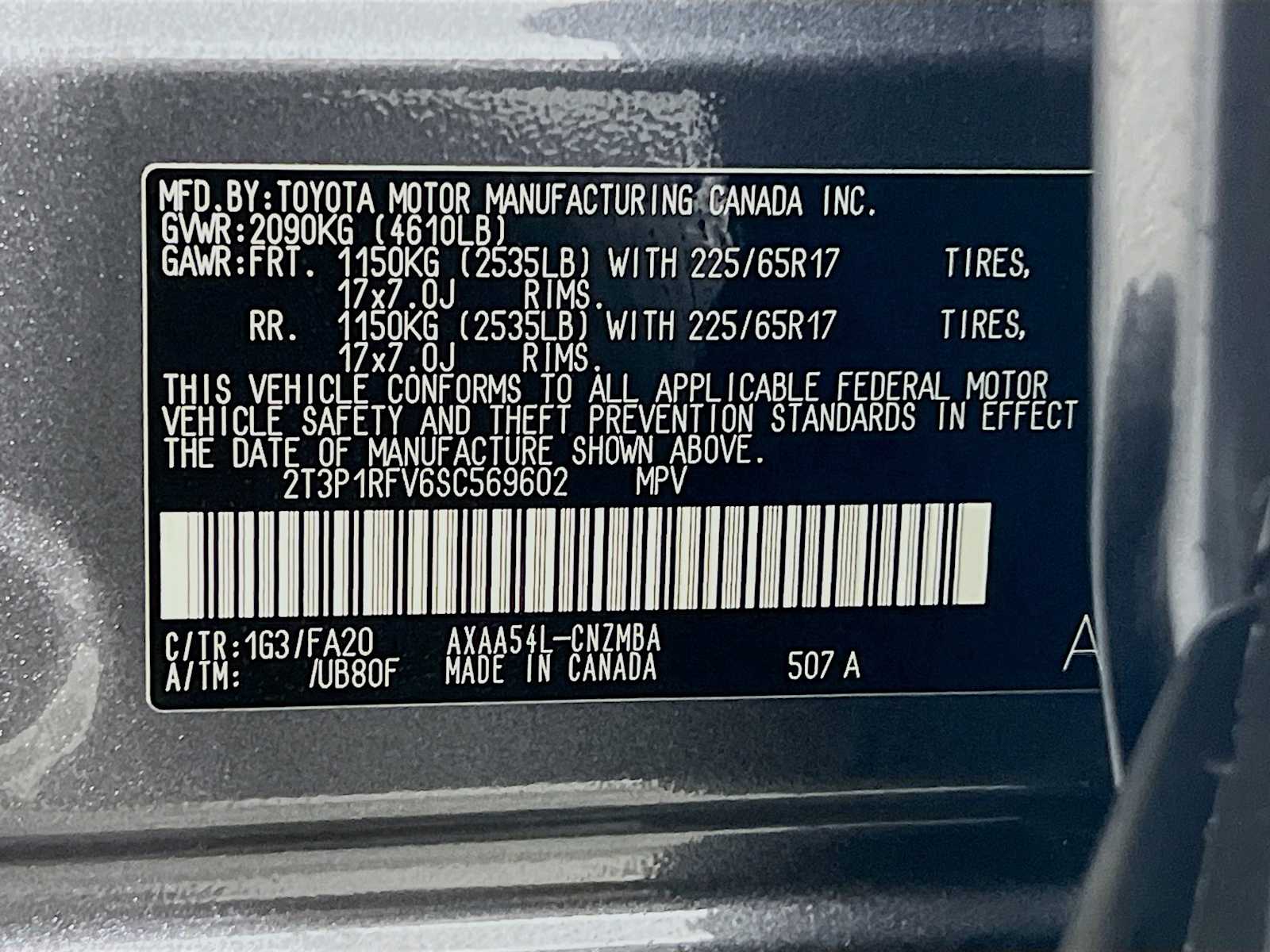 2025 Toyota RAV4 XLE - Photo 20