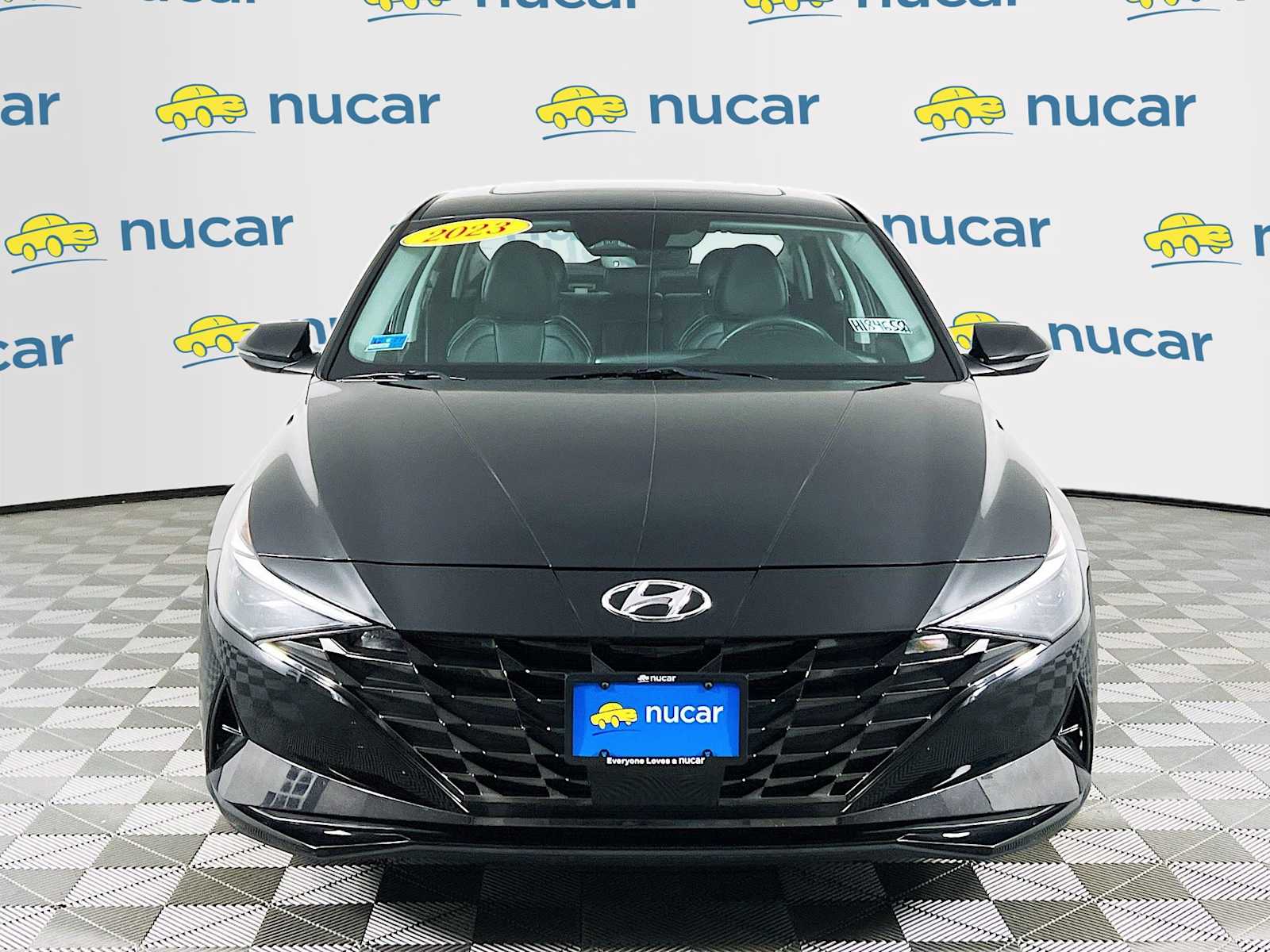 2023 Hyundai Elantra Limited - Photo 2