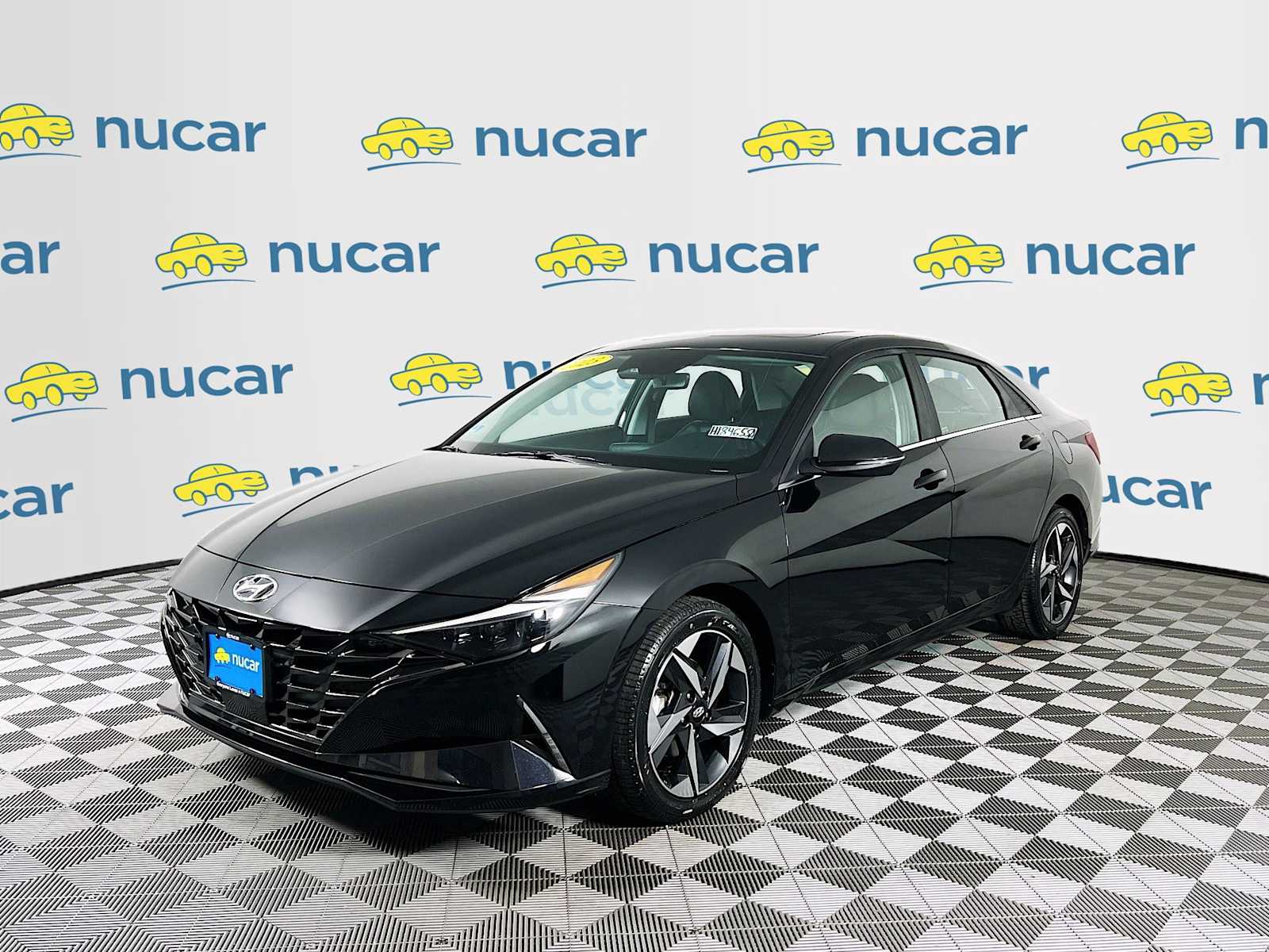 2023 Hyundai Elantra Limited - Photo 3