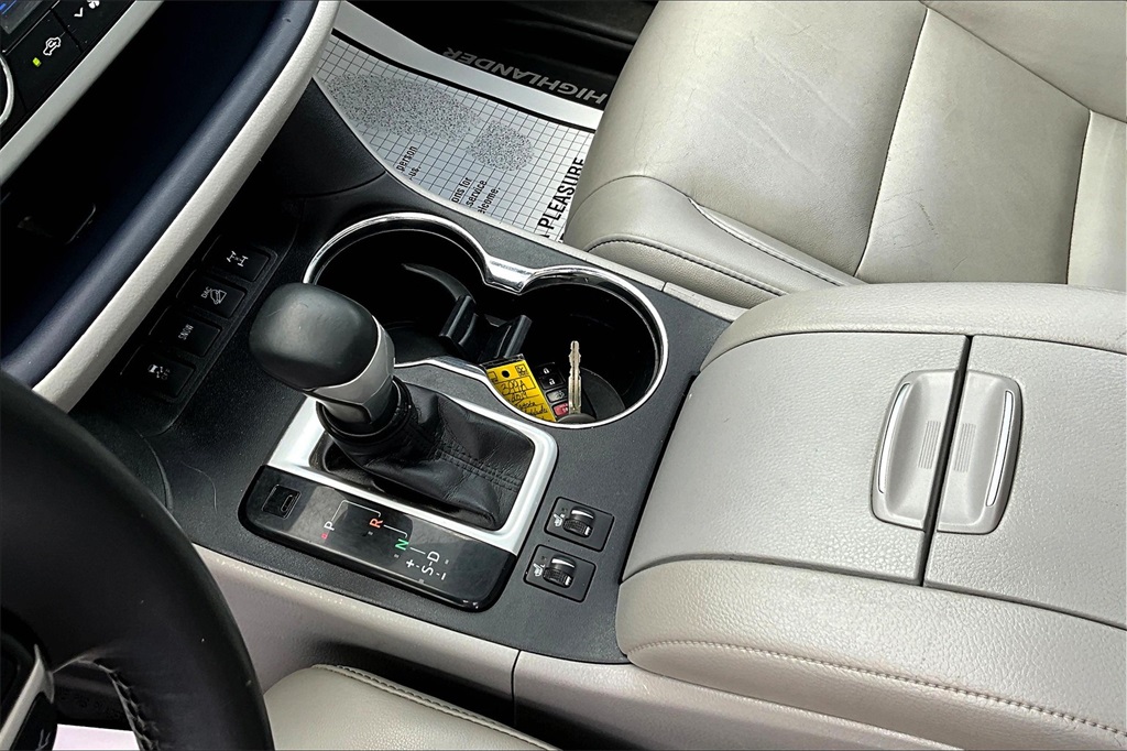 2019 Toyota Highlander AWD - Photo 21
