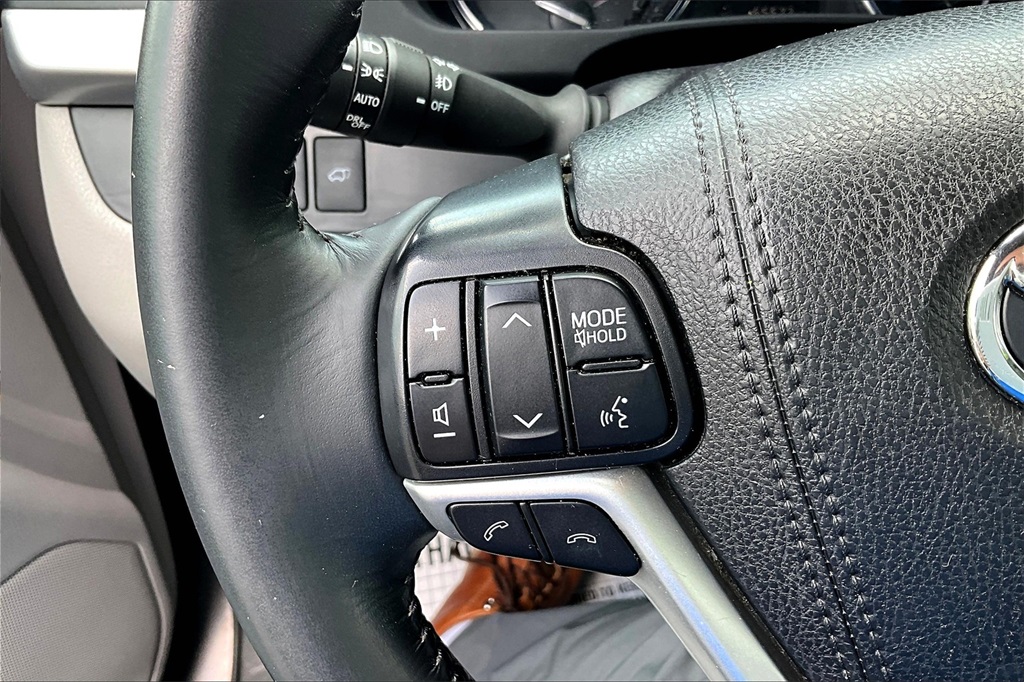 2019 Toyota Highlander AWD - Photo 24
