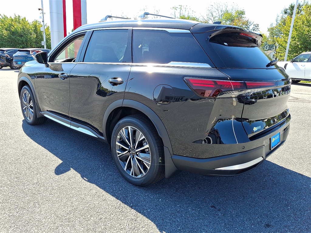 2026 INFINITI QX60 LUXE - Photo 3