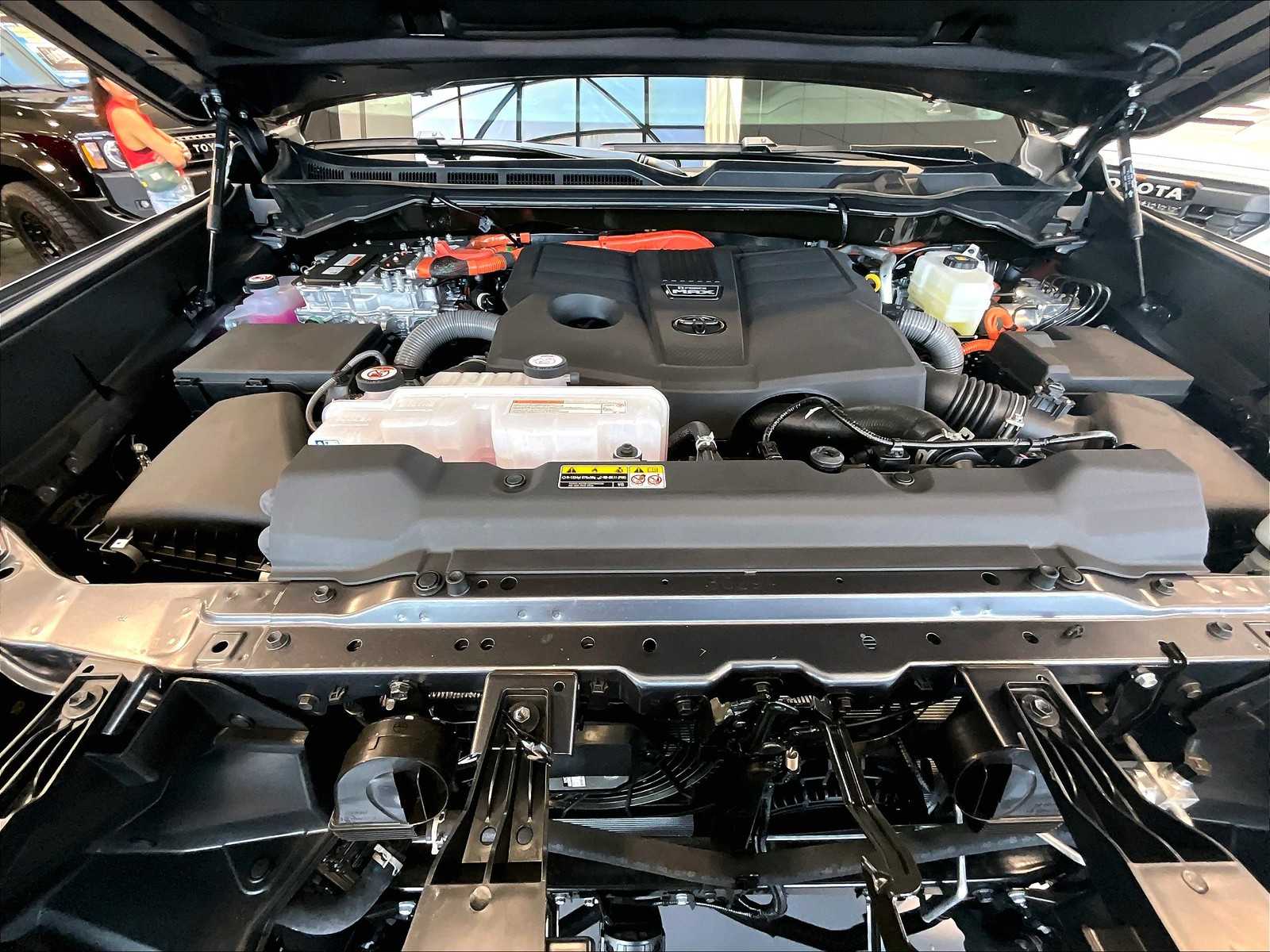 2025 Toyota Tundra TRD Pro Hybrid - Photo 16