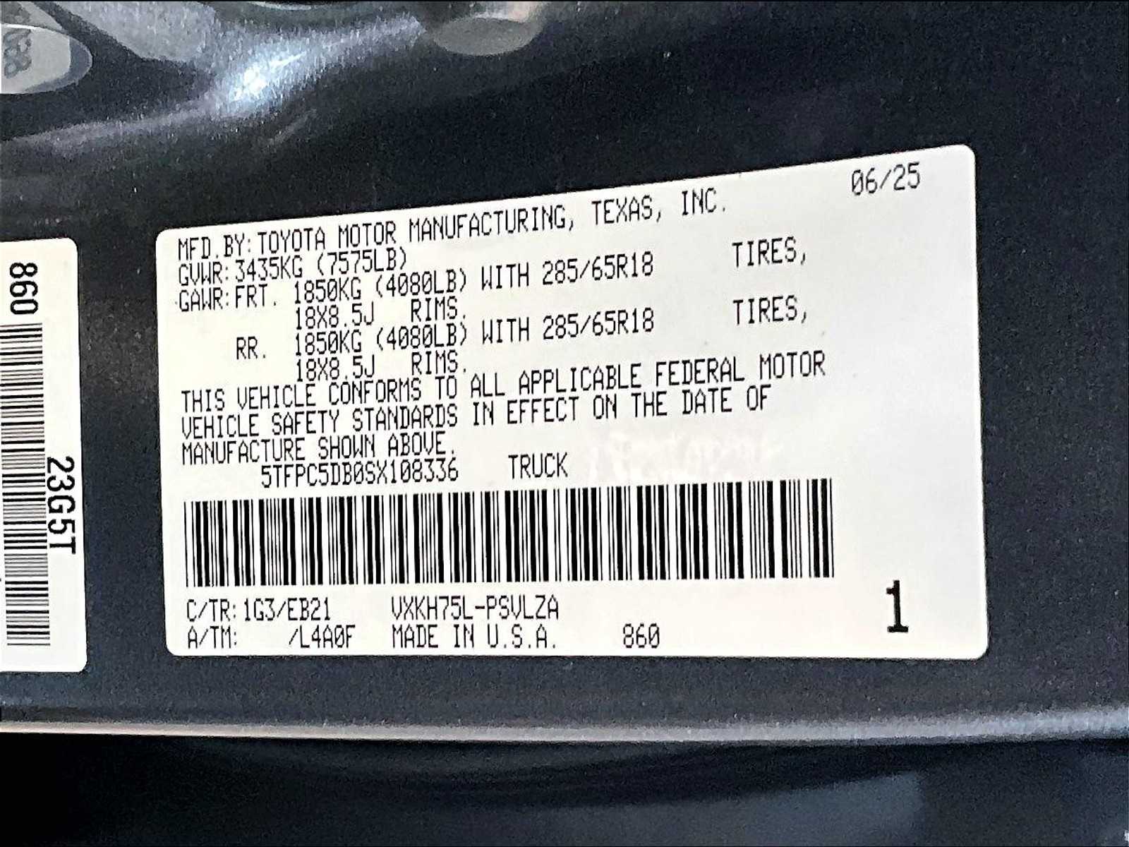 2025 Toyota Tundra TRD Pro Hybrid - Photo 17
