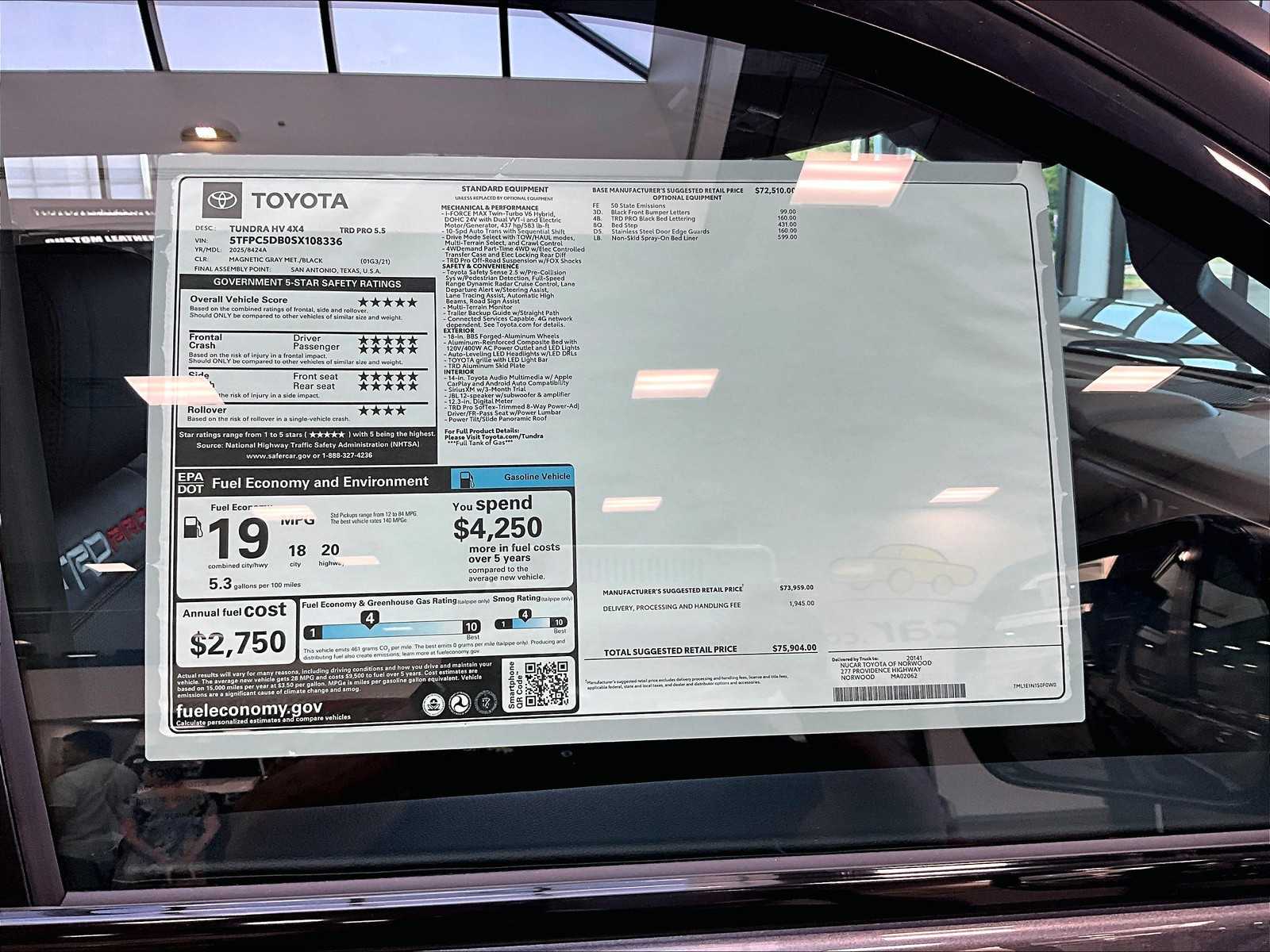 2025 Toyota Tundra TRD Pro Hybrid - Photo 18