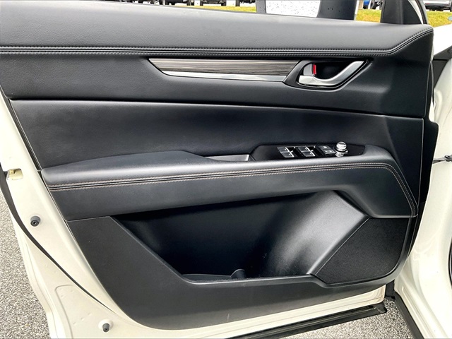 2023 Mazda CX-5 2.5 S Premium Package - Photo 9