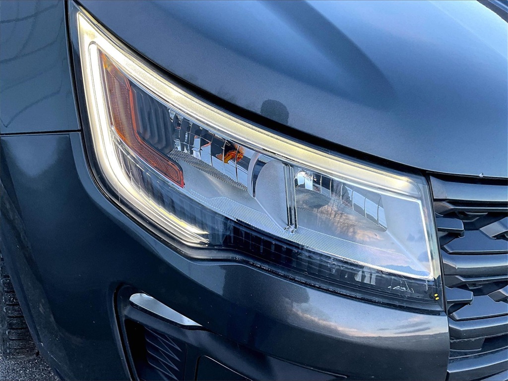 2018 Ford Explorer XLT - Photo 32