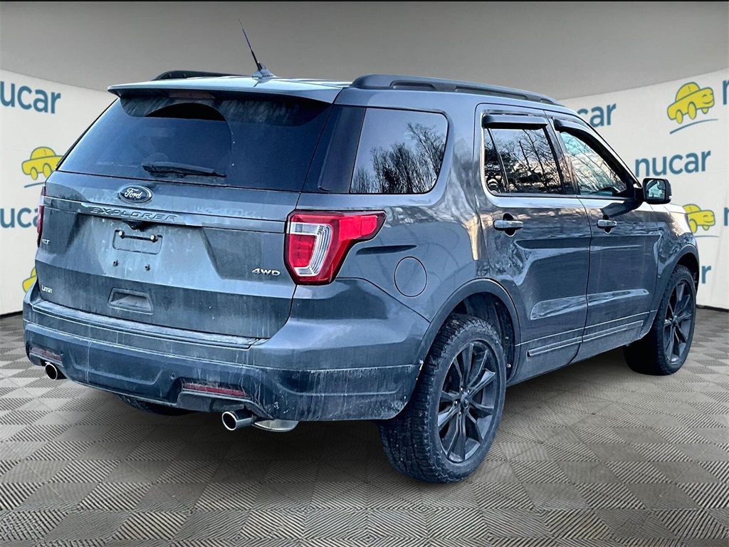 2018 Ford Explorer XLT - Photo 6