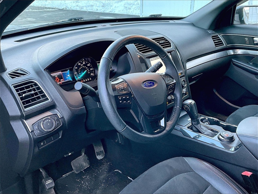 2018 Ford Explorer XLT - Photo 8