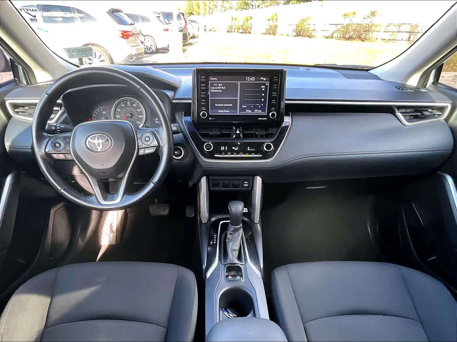 2022 Toyota Corolla Cross LE - Photo 21