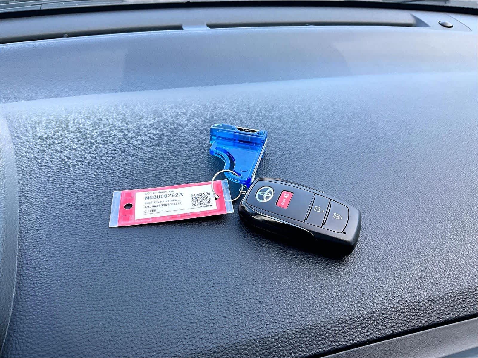 2022 Toyota Corolla Cross LE - Photo 31