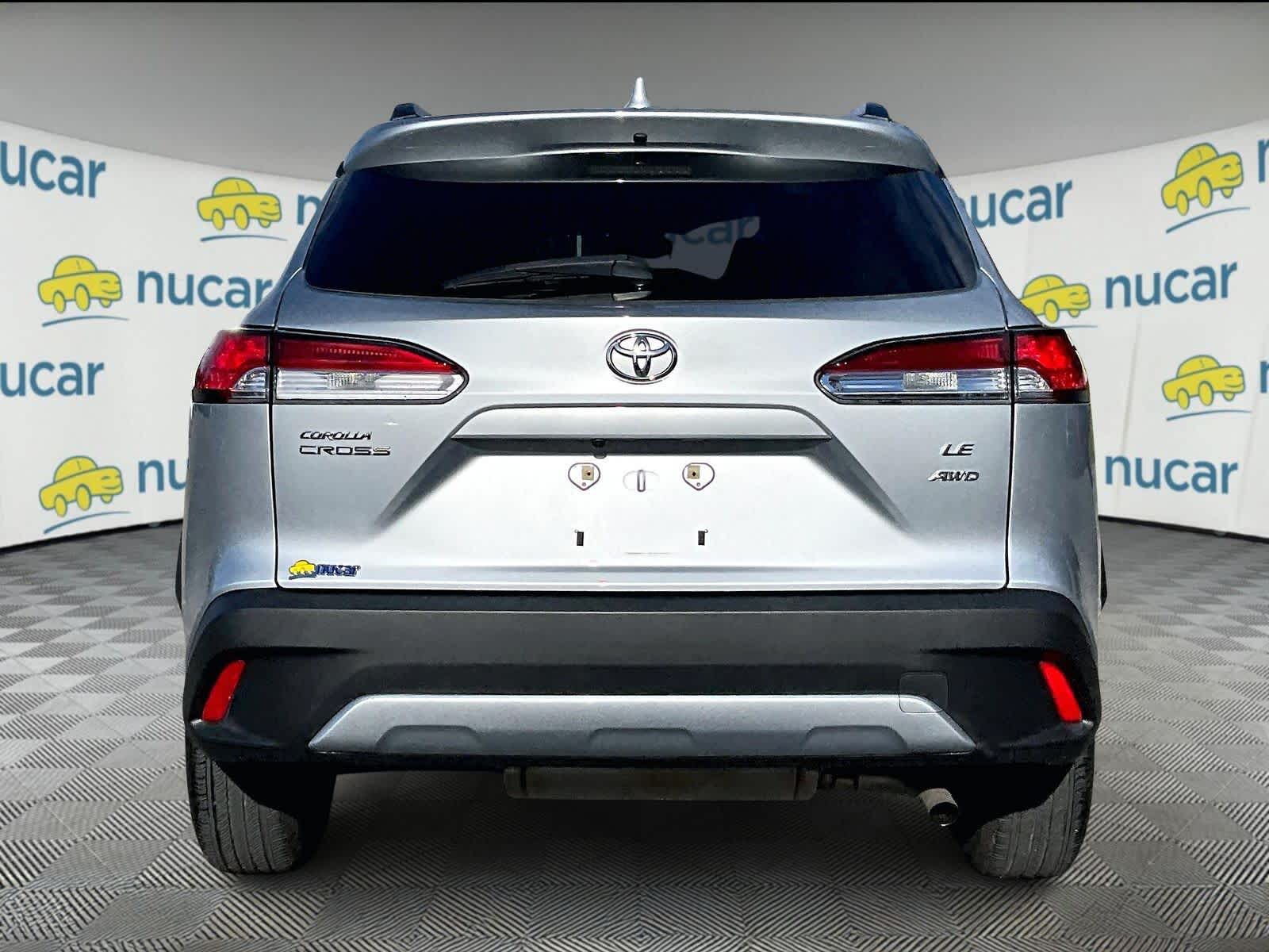 2022 Toyota Corolla Cross LE - Photo 5