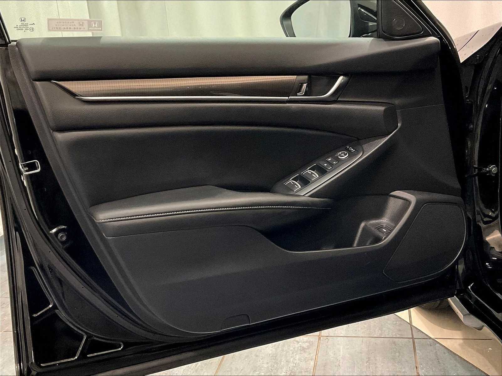 2022 Honda Accord Sport - Photo 9