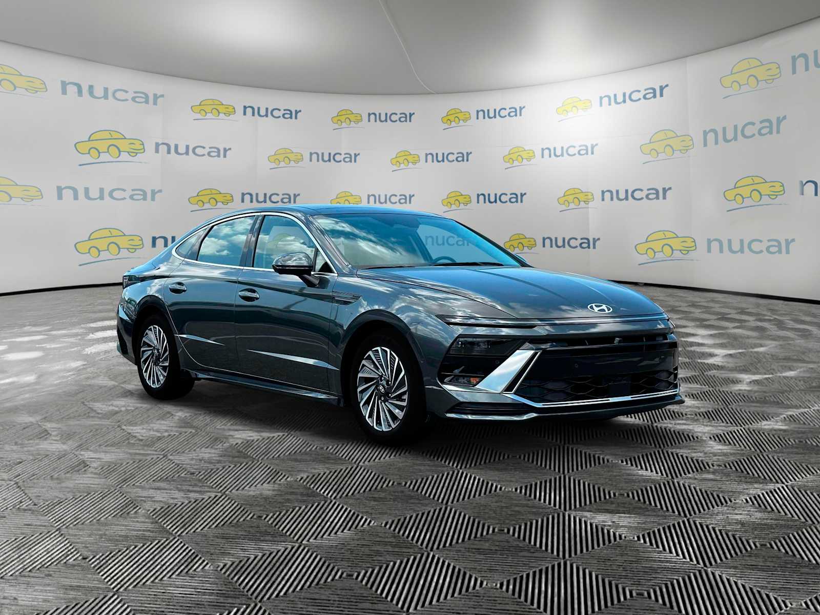 2024 Hyundai Sonata Hybrid Limited - Photo 1