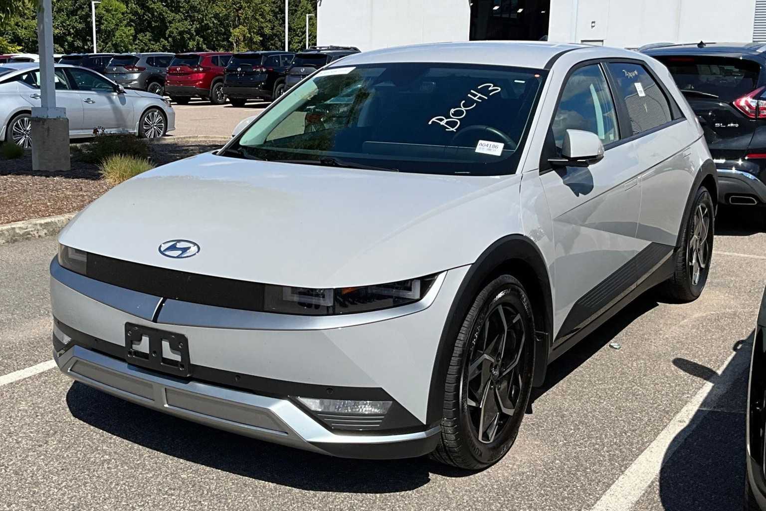 2023 Hyundai IONIQ 5 SEL - Photo 3