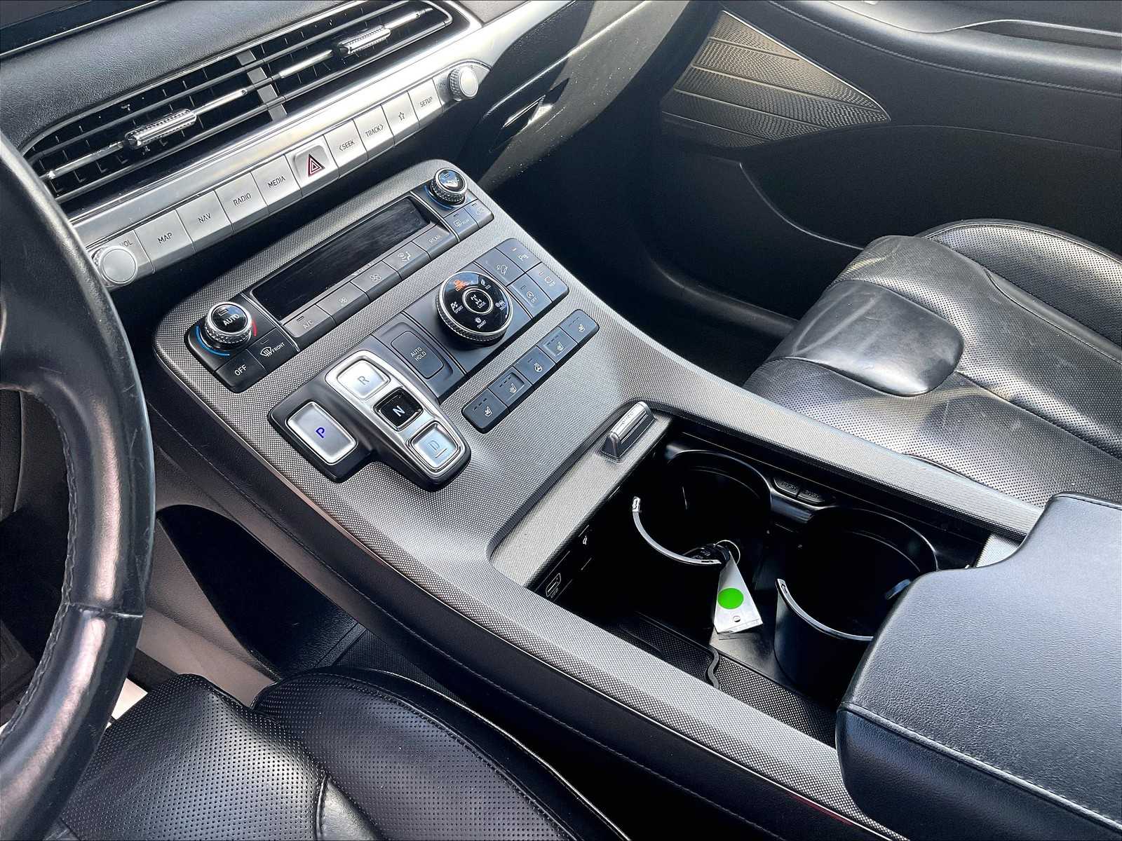 2021 Hyundai Palisade Limited - Photo 21