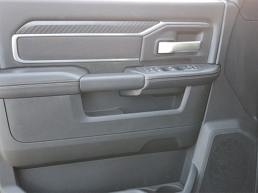 2026 Ram 2500 Big Horn - Photo 8