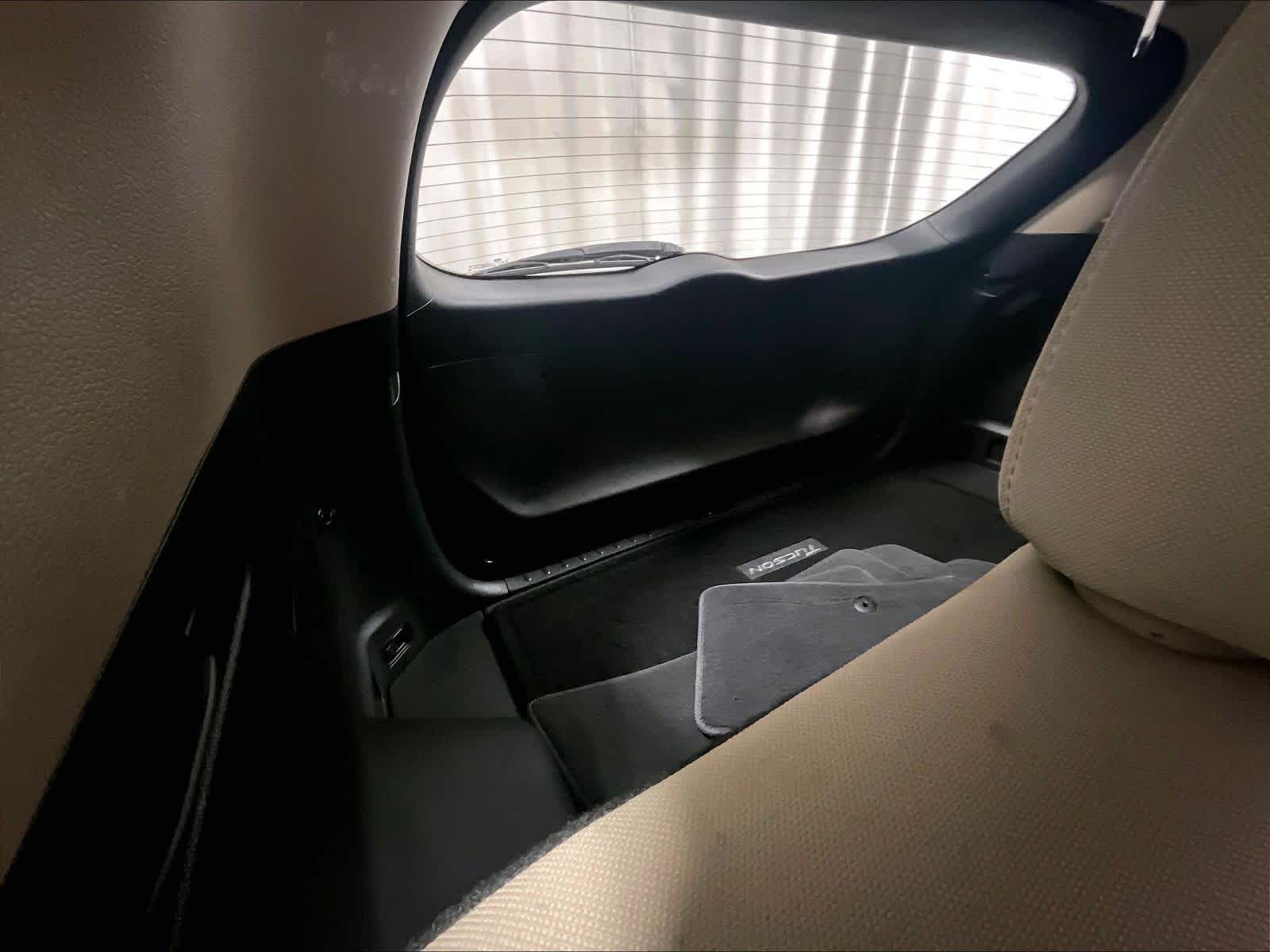 2017 Hyundai Tucson SE Plus - Photo 17