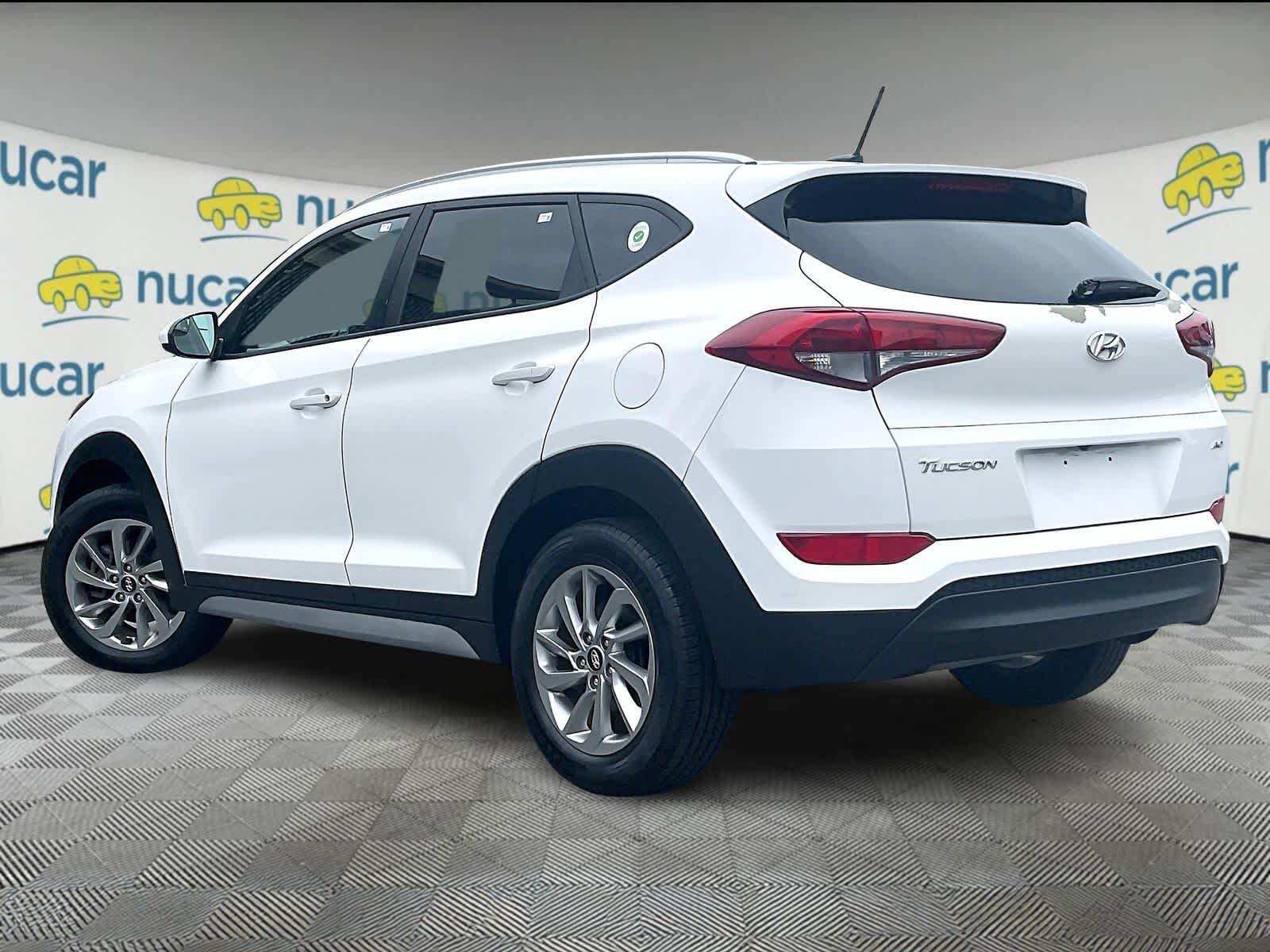 2017 Hyundai Tucson SE Plus - Photo 4