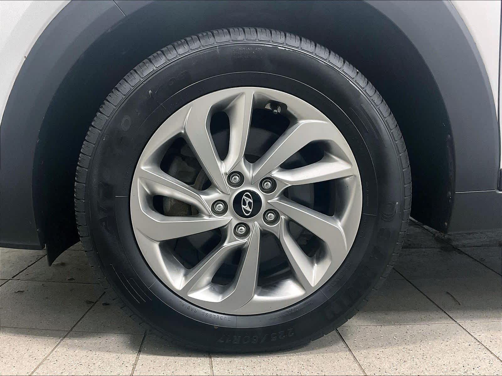 2017 Hyundai Tucson SE Plus - Photo 7