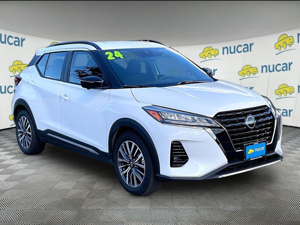 2024 Nissan Kicks SR