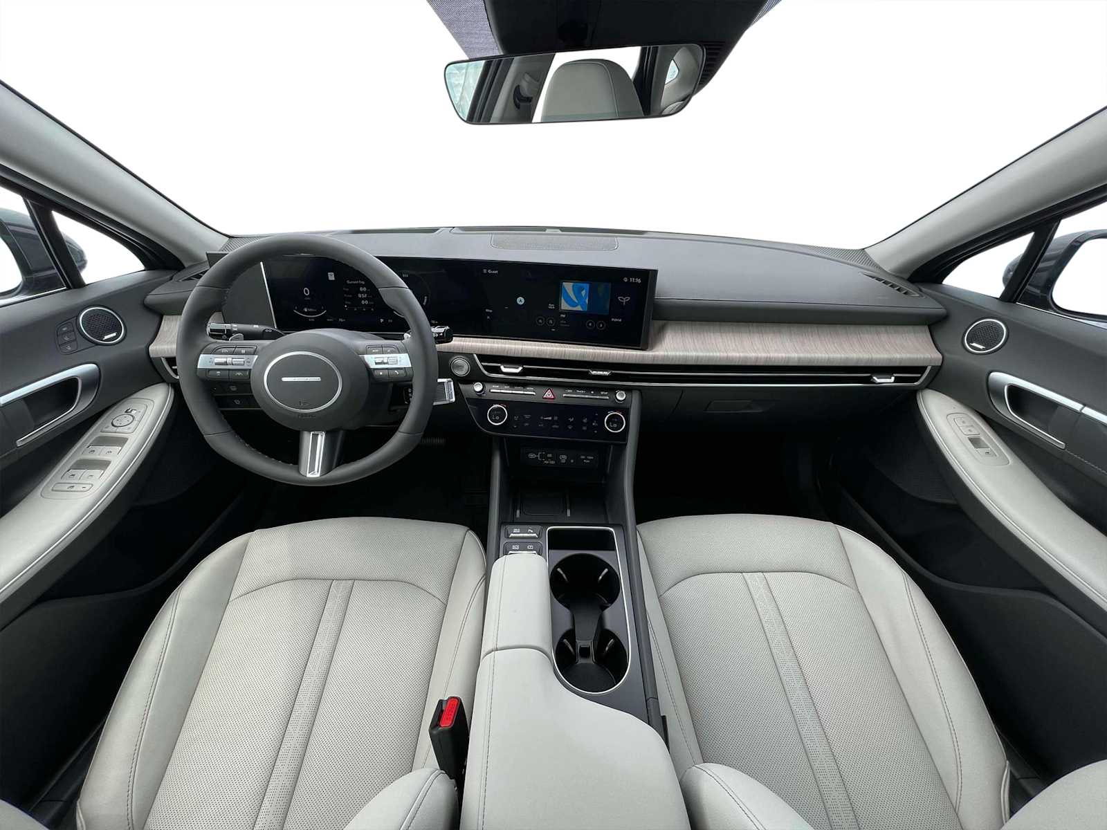 2024 Hyundai Sonata Hybrid Limited - Photo 13