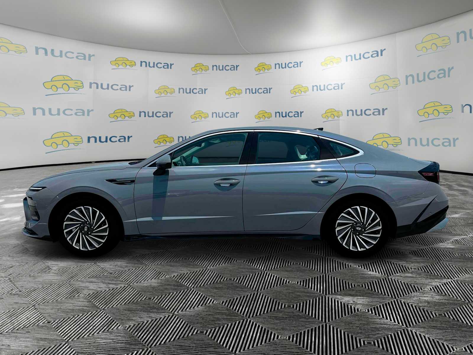 2024 Hyundai Sonata Hybrid Limited - Photo 4