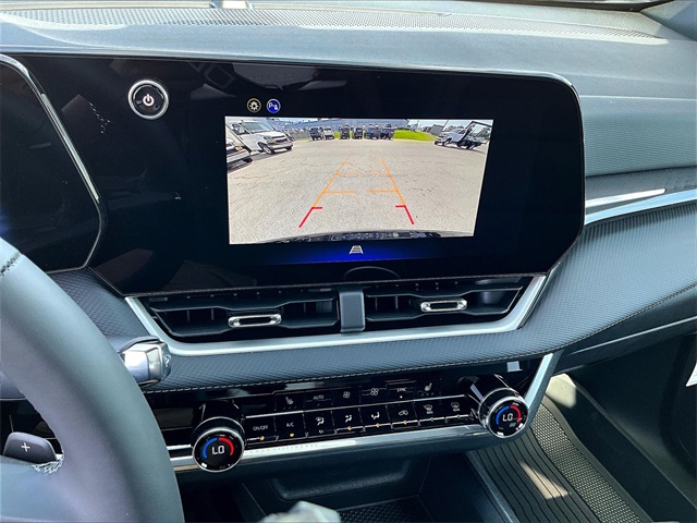 2026 Chevrolet Equinox LT - Photo 14