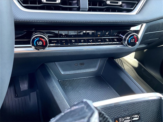 2026 Chevrolet Equinox LT - Photo 15