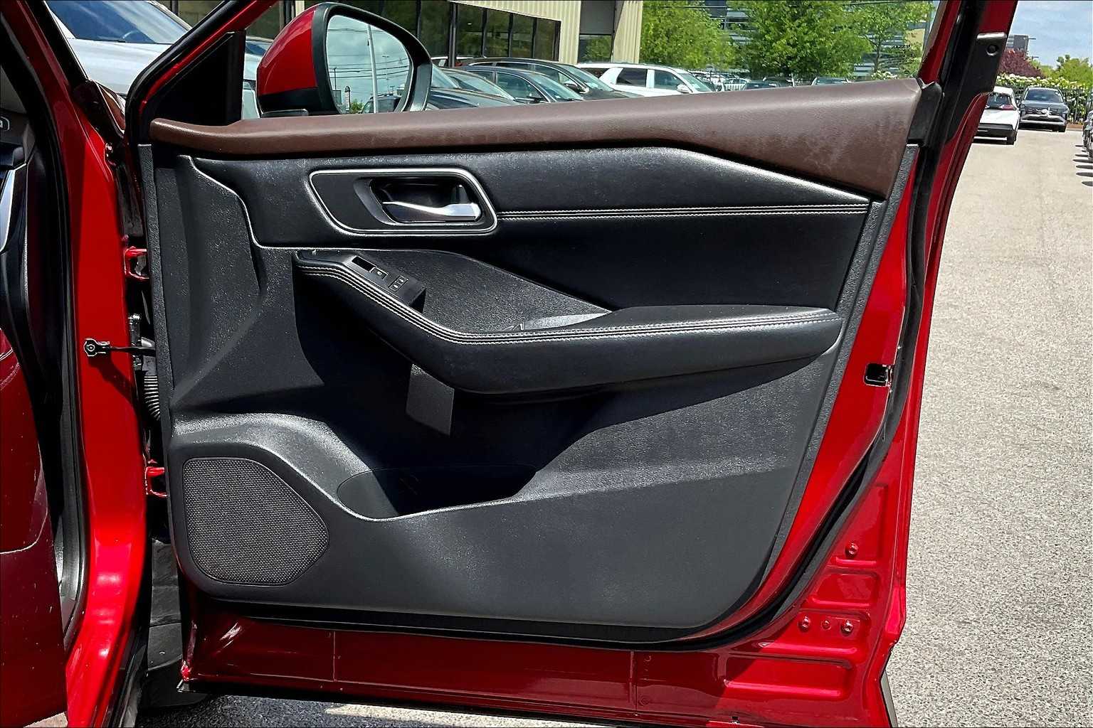 2021 Nissan Rogue SL - Photo 12
