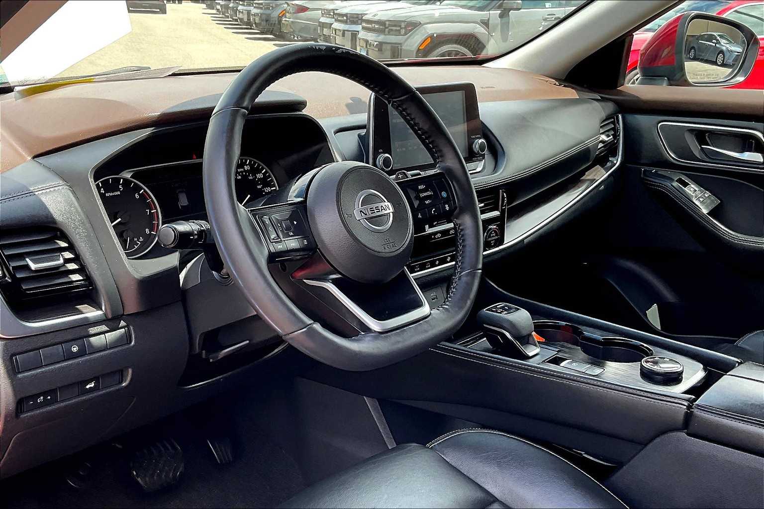 2021 Nissan Rogue SL - Photo 8