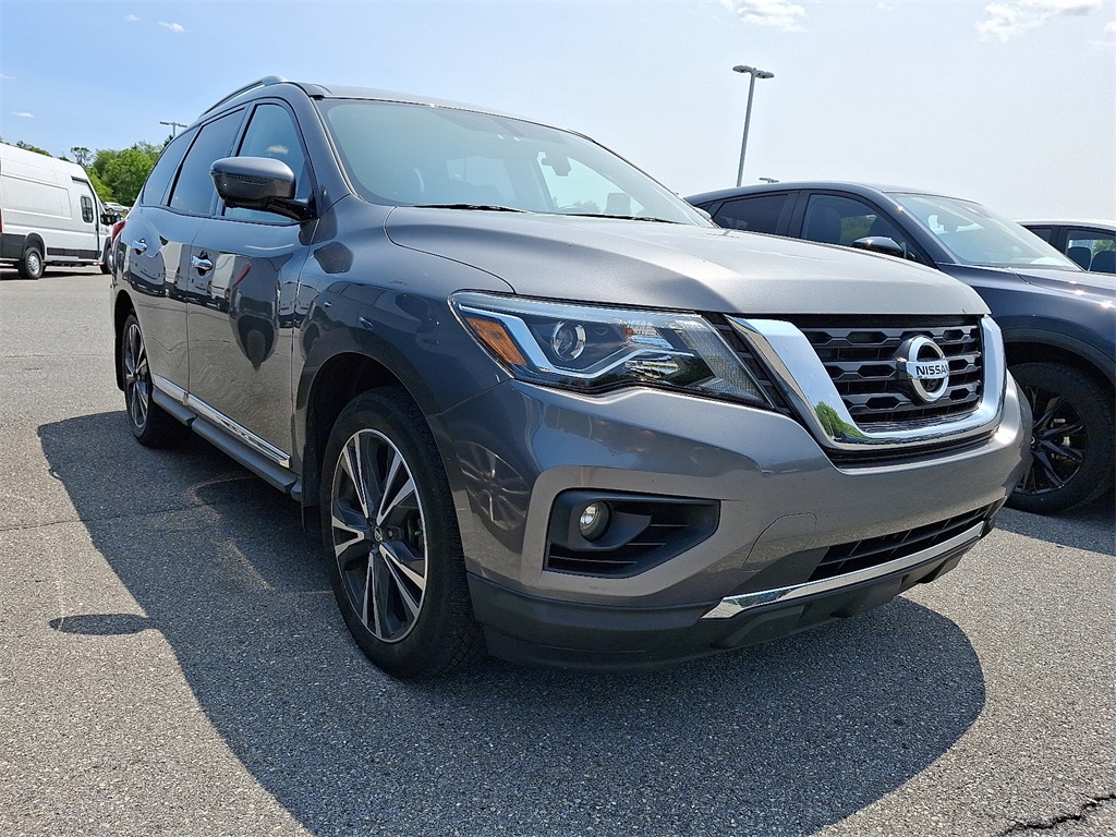 2019 Nissan Pathfinder Platinum