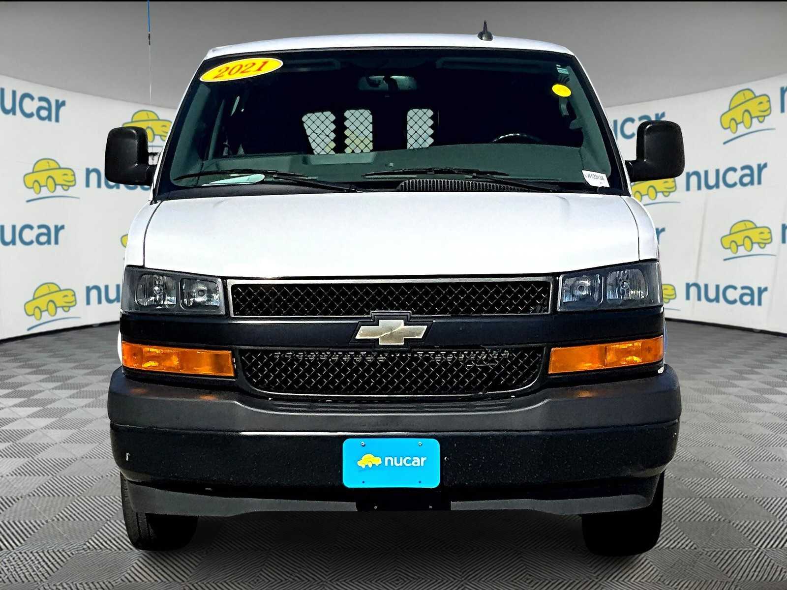 2021 Chevrolet Express  - Photo 2