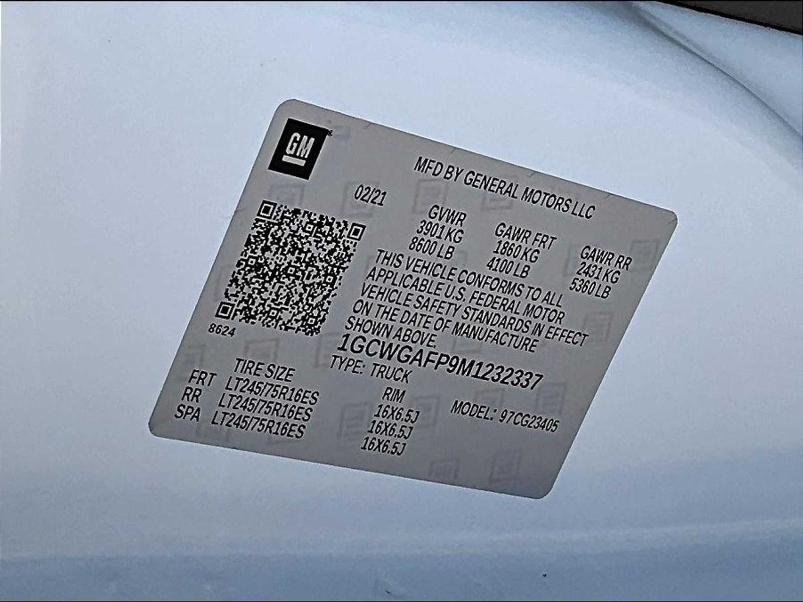 2021 Chevrolet Express  - Photo 32